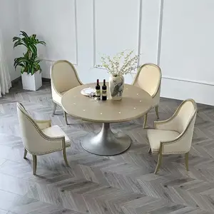 意大利餐厅时尚高档设计师设计创意实木圆桌定制家具