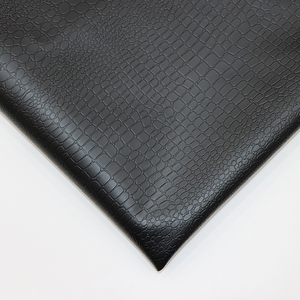 Patrón de cocodrilo en relieve 0,7mm Cocodrilo Semi PU Cuero de tapicería sintético para motocicleta - Product Image 3