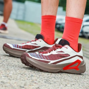 Chaussures de course sur sentier unisexes à blocs de couleur en mesh, semelle extérieure en caoutchouc antidérapante, lacets, chaussures de sport pour la randonnée en montagne et le trekking en plein air - Product Image 6