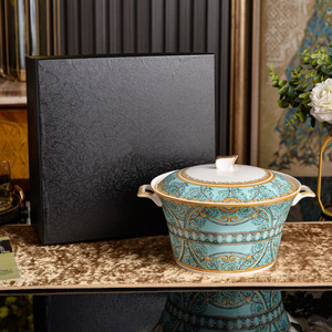 Elegant Floral Print Ceramic Soup Pot Set With Lid Multicolor Porcelain Soup Tureen in Gift Box for Wedding Gift - Product Image 4
