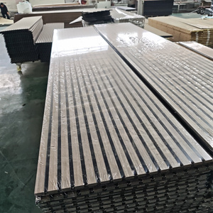 แผ่นผนังอะคูสติก MDF แบบแผ่นไม้ระแนง แผ่นอะคูสติกใยโพลีเอสเตอร์สำหรับกันเสียง สีตามสั่ง ดีไซน์ร่วมสมัย สำหรับใช้ภายในอาคาร - Product Image 1