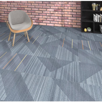 Le tapis de bureau commercial couvre de tuiles le tapis lavable ignifuge de tuiles de polypropylène pour des hôtels