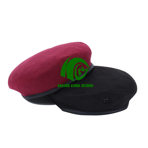 Béret professionnel d'extérieur avec insigne, béret tactique pour uniforme de sécurité, taille unique en <span class=keywords><strong>noir</strong></span> et vert - Product Image 4