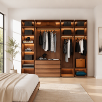 Livraison rapide, armoire coulissante en bois massif résistante à la rouille, finition brillante, écologique, meubles de chambre d'hôtel sur mesure
