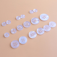 Kancing kemeja putih mutiara kustom untuk kemeja mantel garmen 18L 12.5mm 18mm jahit 4 lubang kancing Resin mewah