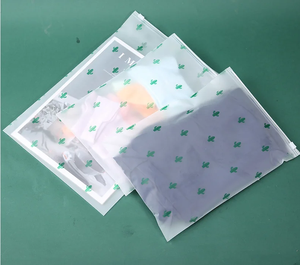 Closet Children's Clothing Durable HDPE Zipper Bags Frosted Plastic Zip Lock Pouches Silk Screen Printed Reusable Waterproof - Product Image 5