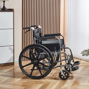 Fauteuil roulant manuel léger en acier carbone noir, type poussé, pour personnes âgées, usage hospitalier - Product Image 1