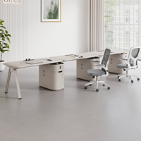Bureau de direction laqué moderne et simple, combinaison de bureaux multi-personnes avec coins de table ronds