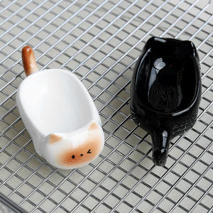 Petits bols à tremper en forme de <span class=keywords><strong>chat</strong></span> <span class=keywords><strong>pour</strong></span> sushi soja, plat à <span class=keywords><strong>sauce</strong></span> en céramique <span class=keywords><strong>pour</strong></span> la <span class=keywords><strong>sauce</strong></span> à tremper - Product Image 1