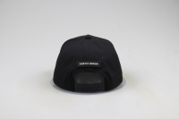 Casquette de baseball OEM personnalisée en gros à 5 panneaux avec logo en caoutchouc PVC, casquette perforée imperméable découpée au laser, casquette de sport haute performance pour papa
