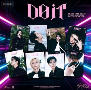 Stray Kids SKZ IT TAPE DO IT Versión Acordeón, Photobook de K-pop, Empaque Plegable, Edición Oficial STAY de JYP Entertainment, Lanzamiento 2024 - Product Image 5