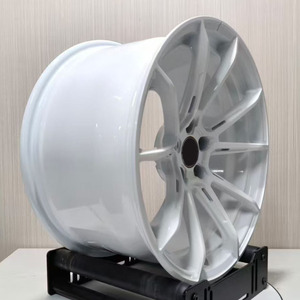 Jantes de voiture forgées blanches personnalisées 18 19 20 21 22 pouces, jantes forgées à rayons creux 5x120, jantes en alliage forgé vierges pour voitures BMW Porsche - Product Image 3
