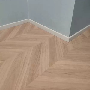 Rodapié de madera de roble macizo estilo francés con acabado pintado, moldura de esquina de pared, embellecedores de madera lacados en <span class=keywords><strong>blanco</strong></span> para el hogar - Product Image 5