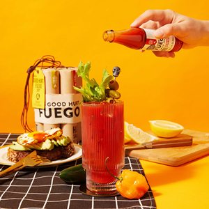 Set <span class=keywords><strong>de</strong></span> Regalo <span class=keywords><strong>de</strong></span> Salsas Picantes en Botellas <span class=keywords><strong>de</strong></span> Vidrio, Diseño Moderno, Empaque Original, Incluye Sabores Habanero, Ghost Pepper y Smoky Bourbon - Product Image 4