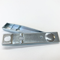 Pièces laser personnalisées en métal (acier inoxydable, aluminium, laiton/cuivre) : pinces, clips, supports de panneaux, supports de charnières, supports de tablettes