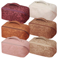 Nouveau design 3D Vintage Floral feuille Antique fleur Grain synthétique gaufrage Faux cuir PU matériel pour sacs meubles portefeuille
