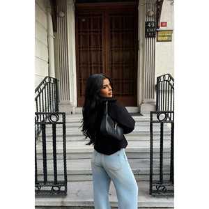 Chaqueta Negra Minato para Mujer - Product Image 1