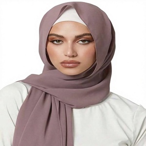 Écharpes pour femmes - Hijab classique en jersey modal, châle extensible en coton doux, long foulard en jersey pour femmes musulmanes, hijab uni à enrouler sur la tête - Product Image 1