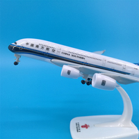 Modèle d'avion Airbus A380 de China Southern Airlines de 18 cm, échelle 1:400, en alliage de zinc, pour collection du Nouvel An