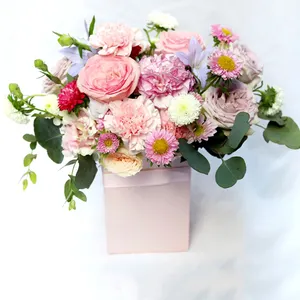批发玫瑰包装用漂亮长方形盒子，带丝带各种颜色的花盒