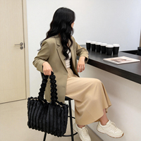 Nouveau Sac Fourre-tout Grande Capacité en Peluche Automne/Hiver, Sac à Bandoulière Style Joker Mao Mao, Fermeture Ouverte, Doublure Polyester, Mode Féminine, Style Ins, Diamants