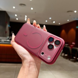 เคสโทรศัพท์มือถือแบบแม่เหล็กสีเชอร์รี่เข้มด้าน สัมผัสนุ่ม สำหรับ iPhone 18 17 16 15 pro max ฝาหลังแบบด้าน ป้องกันการกระแทก - Product Image 4