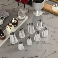 MRF Kit de 9 accessoires de décoration de gâteaux en acier inoxydable Outils de cuisson avec embouts de glaçage pour cupcakes MRF0039