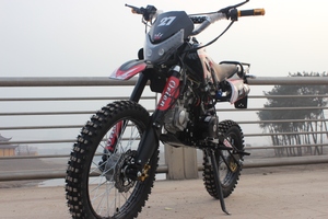Nouvelle Moto Tout-Terrain 125cc 2026 Adaptée aux Débutants - Moto de Route pour Débutants et Adultes - Motocross à Essence Haute Performance - Product Image 3