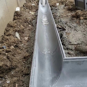 Caniveau de drainage linéaire BMC EN1433, canal de drainage composite robuste avec grille en plastique <span class=keywords><strong>pour</strong></span> cour logistique - Product Image 4
