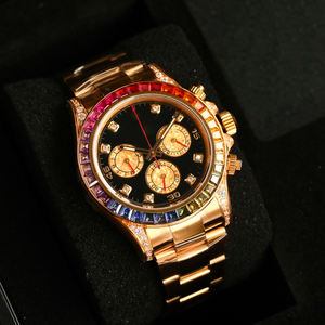 Le saphir remplace la bague extérieure classique, offrant une mise à niveau complète en matière d'élégance et de luxe. Montre mécanique pour homme - Product Image 1