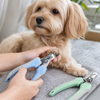 Coupe-ongles pour animaux de compagnie en acier inoxydable, coupe-ongles pour chiens et chats avec protection de sécurité, poignée ergonomique pour le toilettage des chiens et des chats