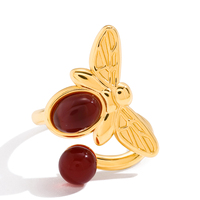 Bague ouverte réglable de style victorien J&D, en acier inoxydable, avec agate rouge, abeille et pierre cabochon, bijou statement inspiré de la nature