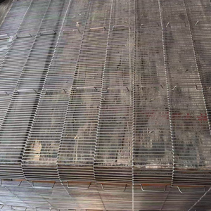 सरल चांदी संक्षारण उच्च तापमान प्रतिरोध 304/316 स्टेनलेस स्टील वेल्डेड जाल श्रृंखला कन्वेयर बेल्ट बी जाल टेप - Product Image 5