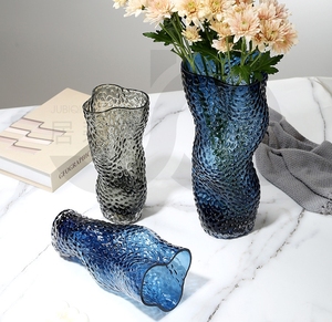 แจกันแก้วลายหยดน้ำแบบไม่สม่ำเสมอ - Product Image 4