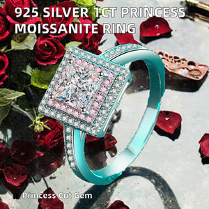 Anillo de Compromiso y Boda de Plata de Ley 925 con Baño de Platino Truestar, Color D, 1 Quilate, Corte Princesa, Moissanita, Venta al Por Mayor de Fábrica - Product Image 2