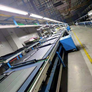 Convoyeur à chaîne à trois vitesses semi-automatique en alliage d'aluminium Sanhok, contrôlé par PLC, pour l'assemblage d'écrans de télévision - Product Image 3