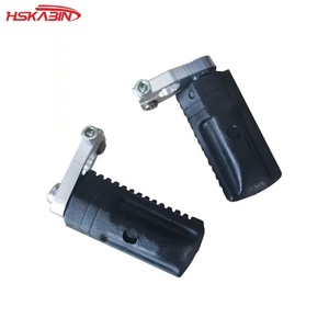 Reposapiés para motocicleta de 49 cc, tipo deportivo pequeño de dos tiempos, color negro. - Product Image 1