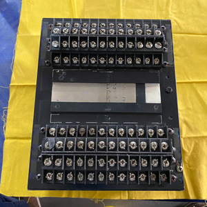 Relais de gestion d'alimentation pour contrôleur PLC, capteur, neuf et original, 750 FEEDER MANAGEMENT RELAY - Product Image 1