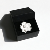 Diffuseur de parfum d'ambiance artisanal en céramique parfumée, à base de bois, avec fleur en porcelaine et plâtre aromatique, pour huiles essentielles