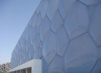 Chine fabrication ETFE Film 95% transmission de la lumière clair bon prix rouleau de Film ETFE Transparent pour panneaux solaires