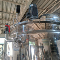 Cuve de mélange en acier inoxydable avec agitateur pour la production cosmétique