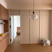 Porte escamotable minimaliste moderne Porte intérieure en bois de haute qualité, élégante, robuste et durable pour salle de bain peu encombrante