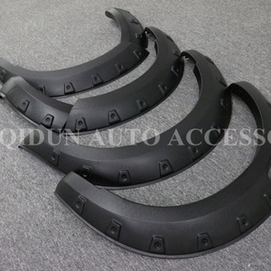 ขายส่งจากโรงงาน อุปกรณ์ตกแต่งรถยนต์นิสสัน NP300 ชุดแต่งซุ้มล้อ ABS สีดำ ชุดแต่งตัวถังรถยนต์ - Product Image 2