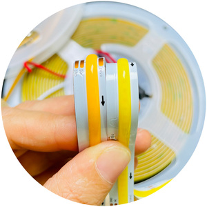 Trong nhà IP20 dòng nước Dotfree Neon <span class=keywords><strong>LED</strong></span> Strip 360chip COB <span class=keywords><strong>LED</strong></span> dải ánh sáng 90 CIR nước chạy COB <span class=keywords><strong>LED</strong></span> Strip 24V cho ADV - Product Image 4