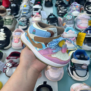 Zapatos para Niñas y Niños, Primavera, Otoño, Invierno, Nuevos Zapatos Deportivos Infantiles Impermeables de Terciopelo con Doble Suela Suave - Product Image 4