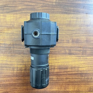 Régulateur à usage général Excelon avec manomètre, modèle R74G-6AK-RMG R74G-6GK-NMN, en stock - Product Image 5