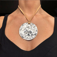 Mode grand creux métal argent perlé cercle pendentif collier en cuir corde chaîne collier femmes hommes