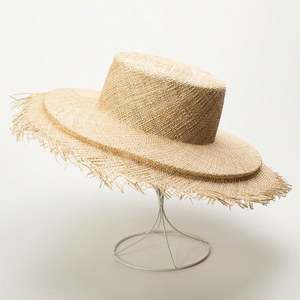 Sombrero de Paja Natural Bao de Lujo Personalizado, Semi-Acabado, con Ala Plana y Flecos - Product Image 1