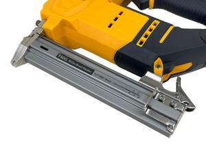 Pistola de Clavos Inalámbrica DEW Amarilla con Batería de Iones de Litio, Compacta y Rápida, Capacidad para 100 Clavos, 20V, Sin Escobillas, para Fijación de Marcos de Madera, la Más Vendida - Product Image 4