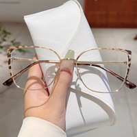 Monture de lunettes œil-de-chat bicolore en métal avec charnière à ressort pour femme, monture optique anti-lumière bleue, pour verres correcteurs